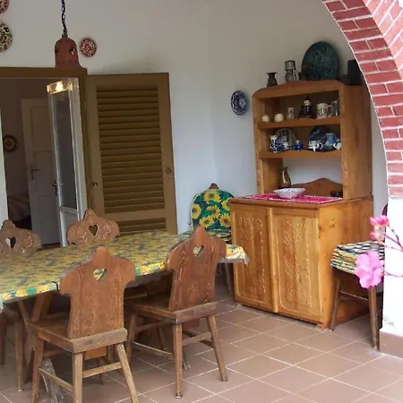 Lejlighed A In Strandnaehe Mit Terrasse Und Grill By Interhome