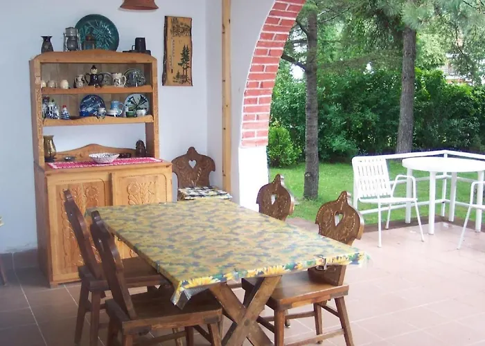 A In Strandnaehe Mit Terrasse Und Grill By Interhome 公寓 Balatonföldvár
