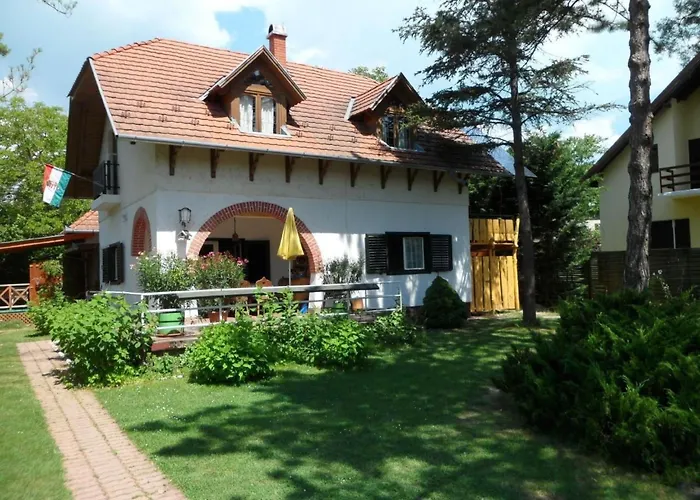 A In Strandnaehe Mit Terrasse Und Grill By Interhome *